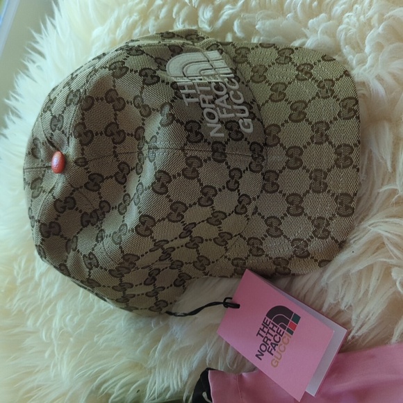 Gucci GG Canvas Baseball Cap W Tags - Picture 2 of 5